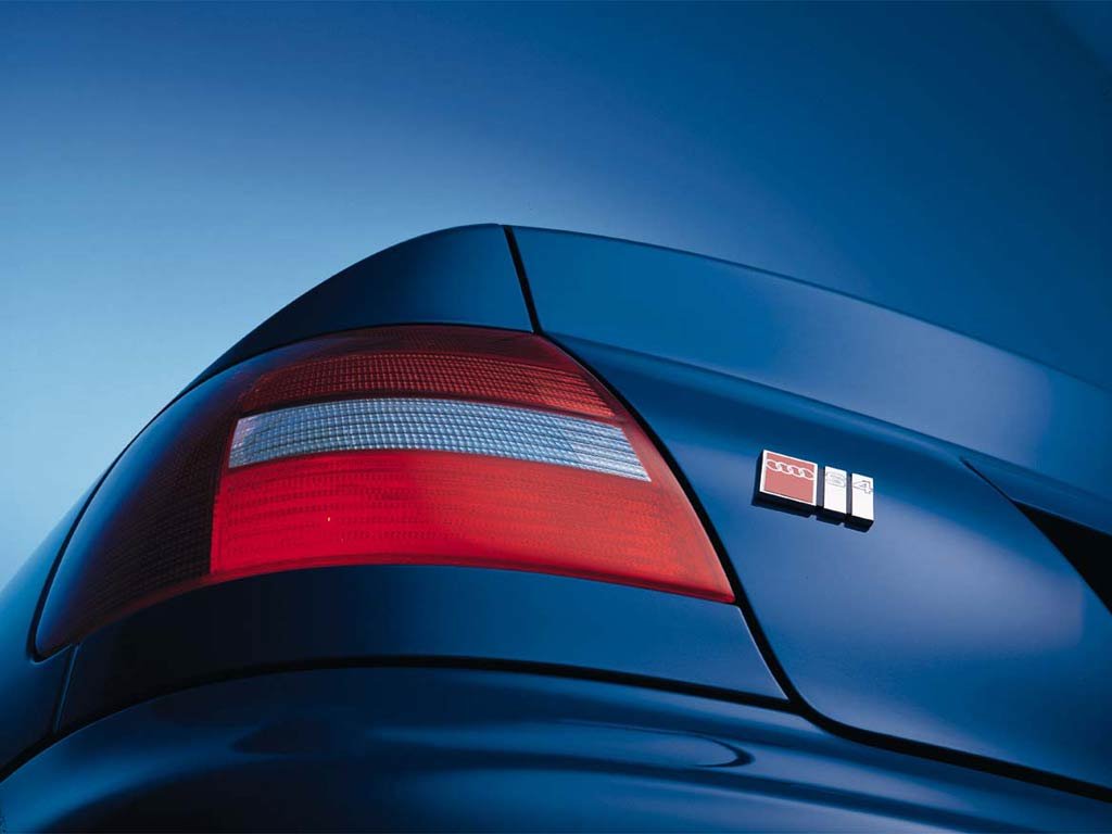 Audi 36