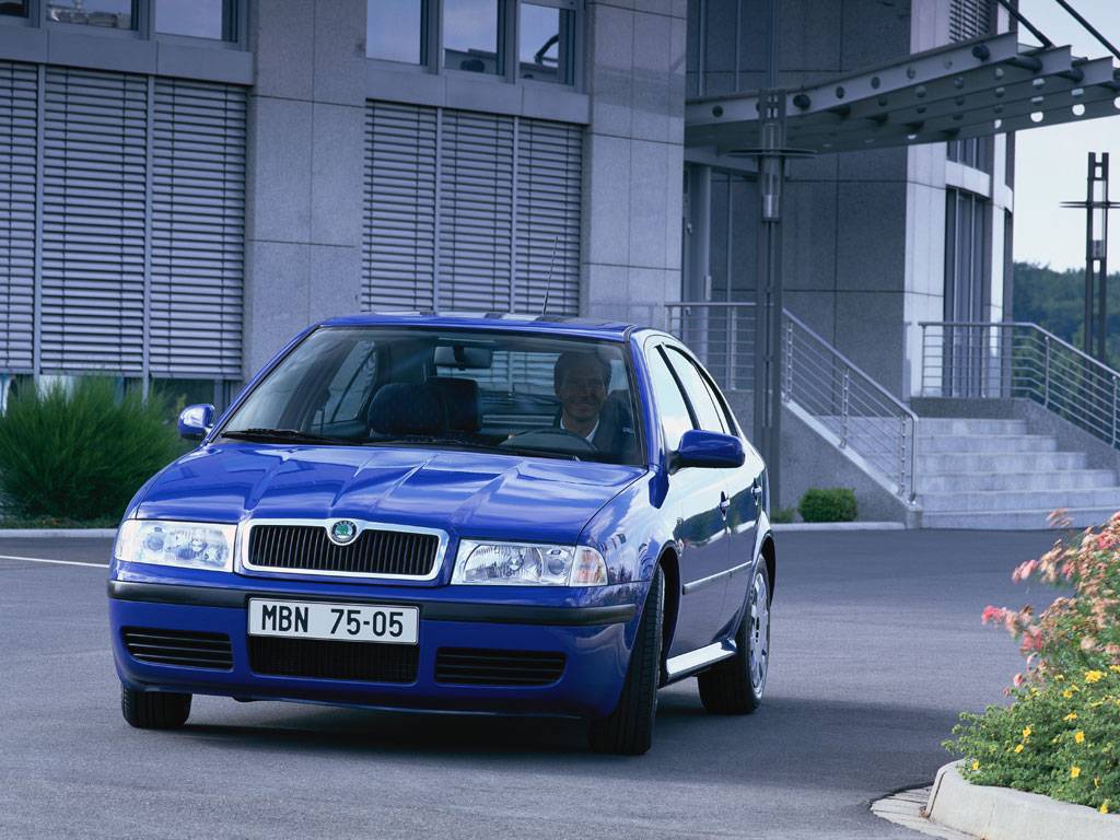 Skoda 23