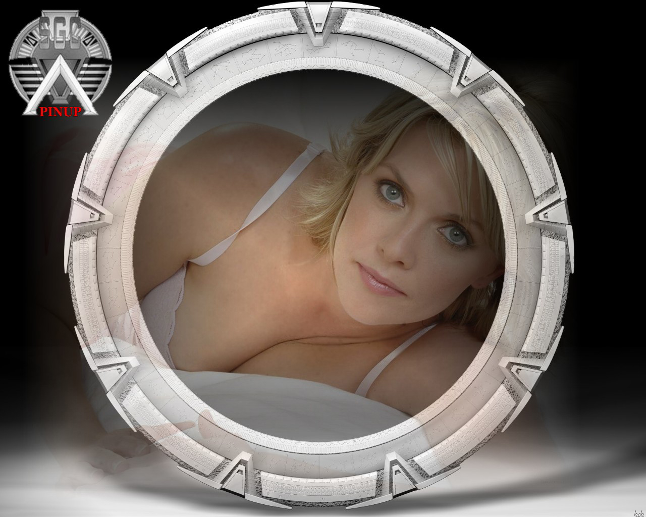 Amanda tapping 1