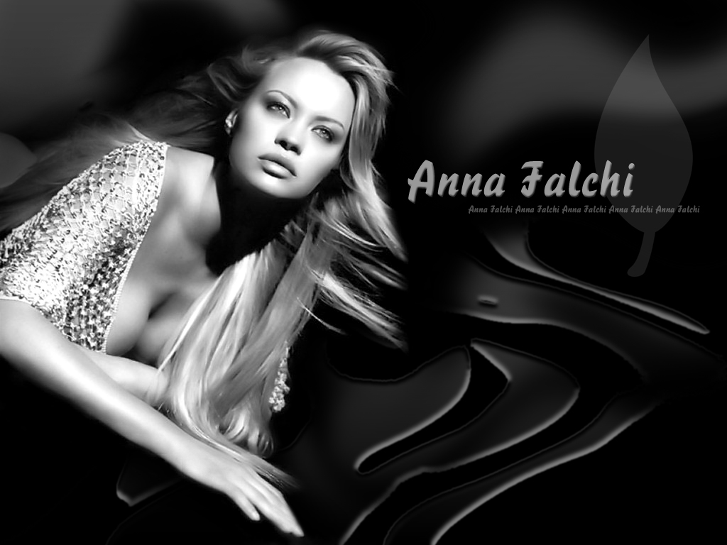 Anna falchi 1