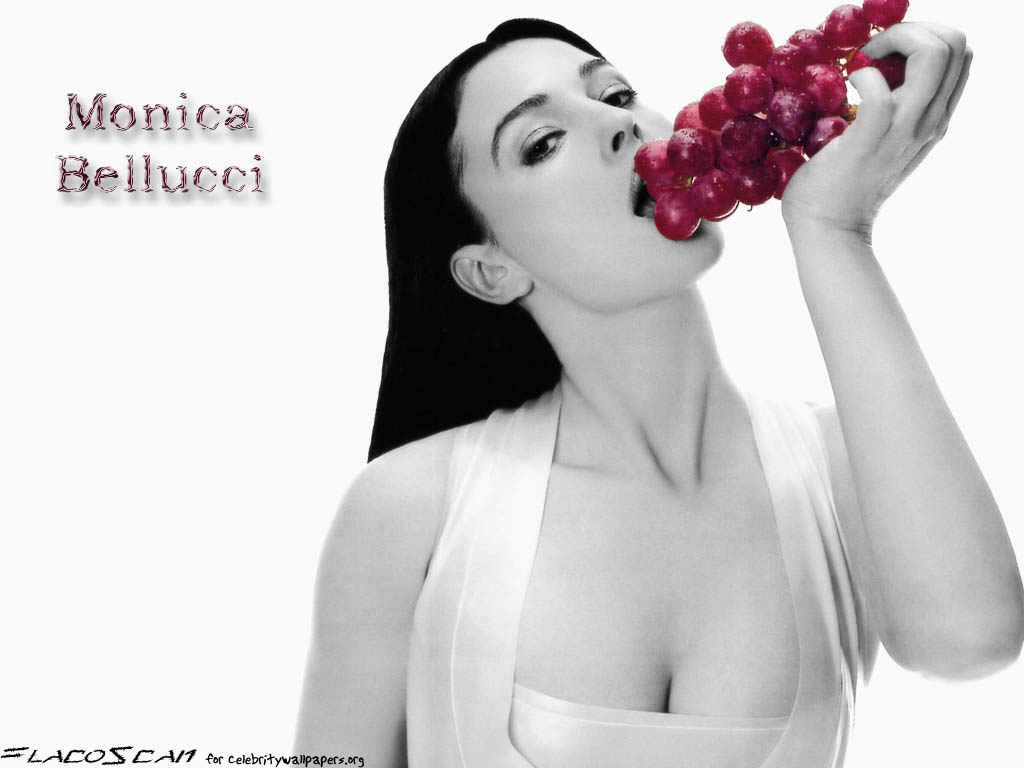 Monica bellucci 71