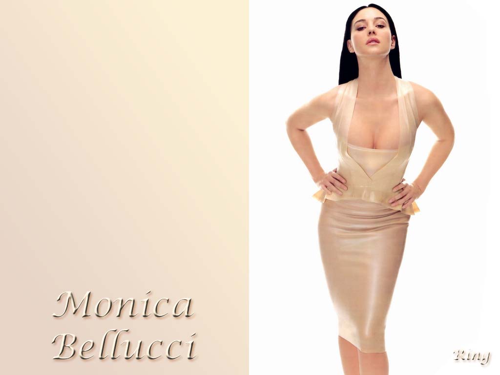 Monica bellucci 77