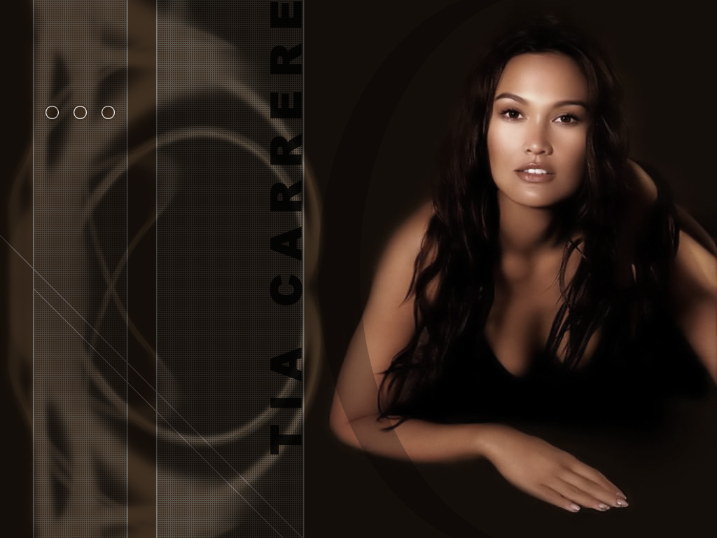 Tia carrere 3