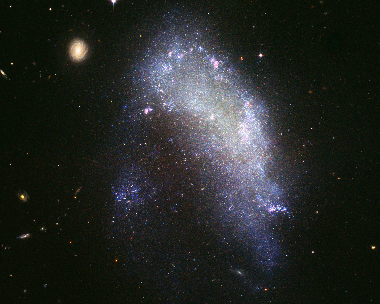 Galaxy 32